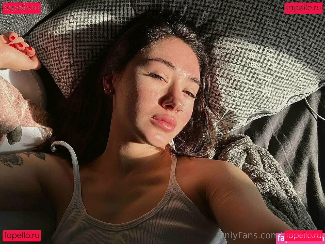 alisegold Onlyfans Photo Gallery 