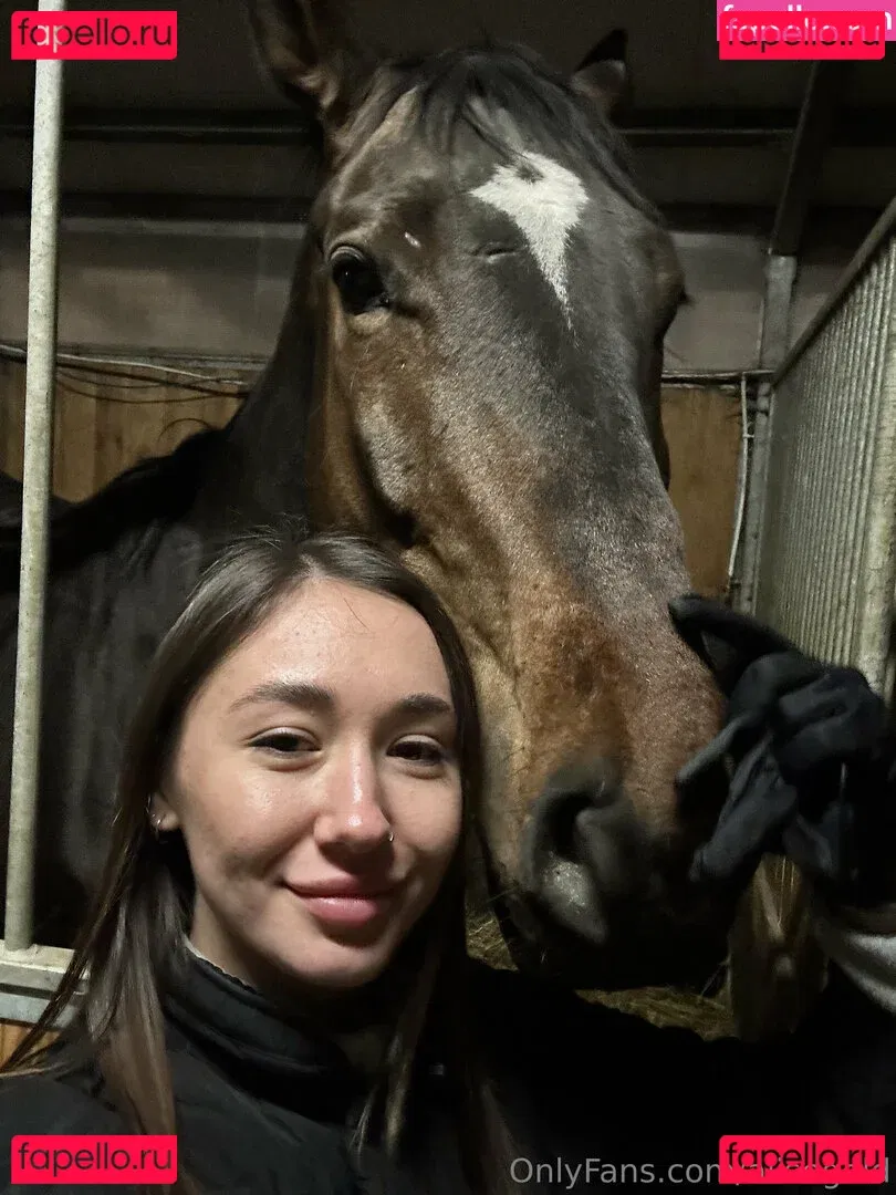 alisegold Onlyfans Photo Gallery 