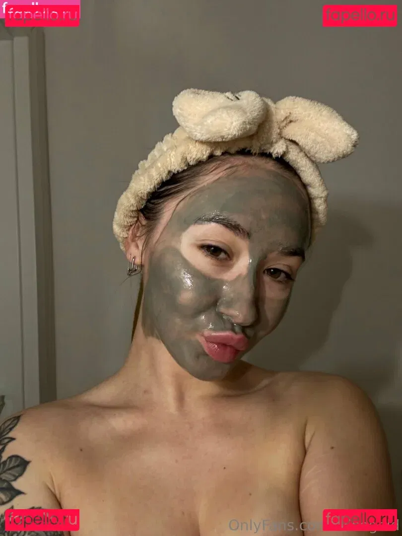 alisegold Onlyfans Photo Gallery 