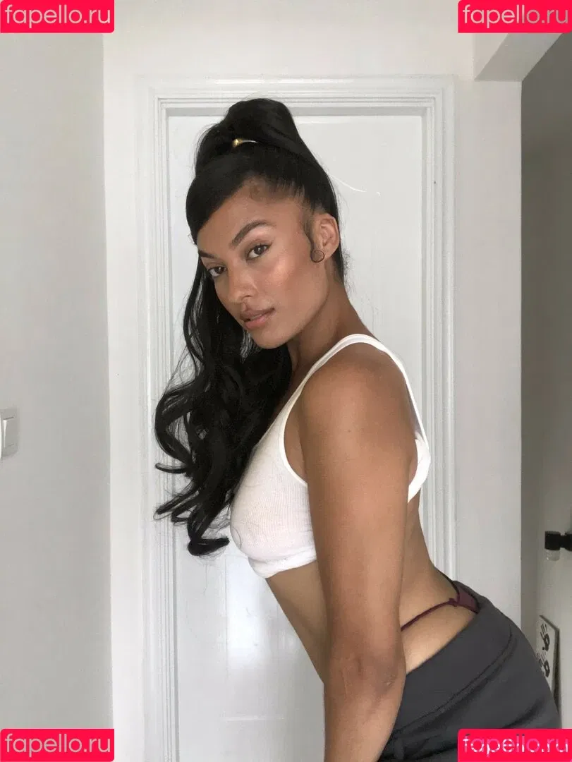 itsmenaomi Onlyfans Photo Gallery 