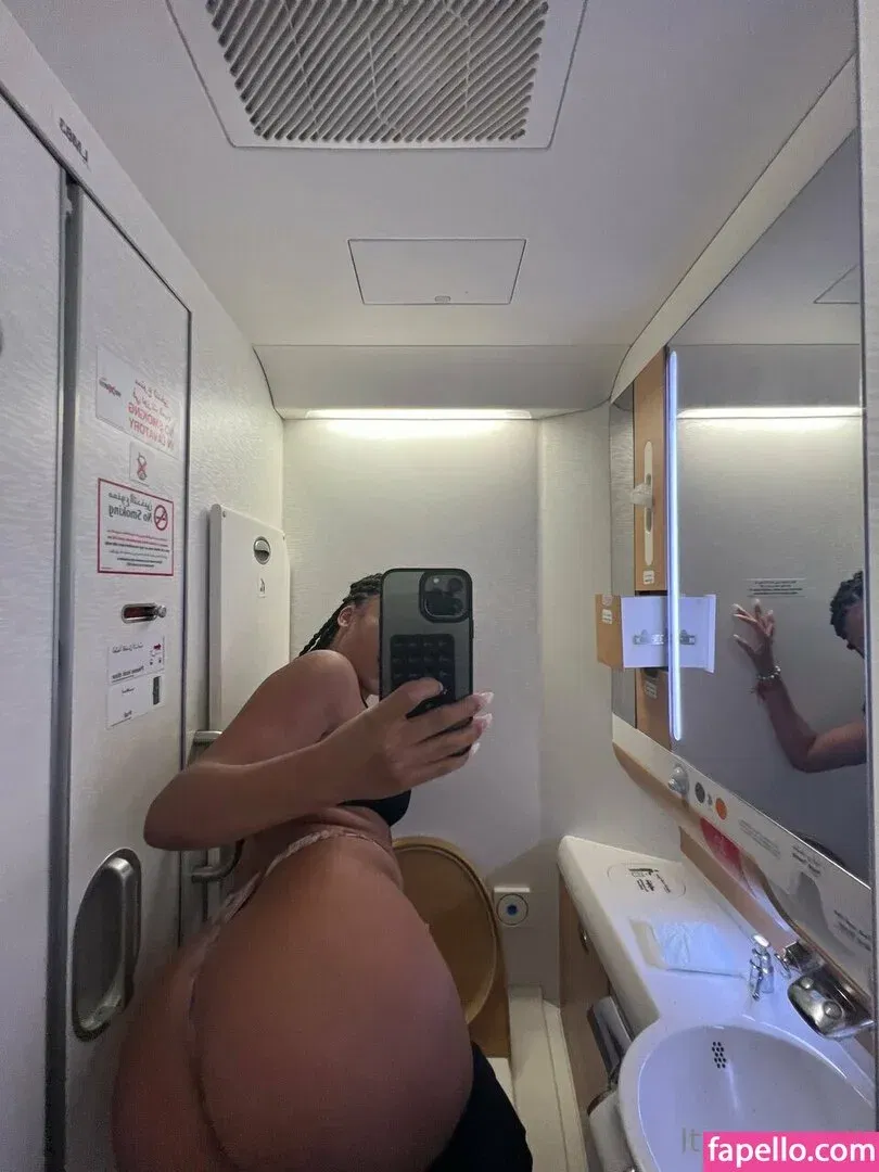 itsmenaomi Onlyfans Photo Gallery 