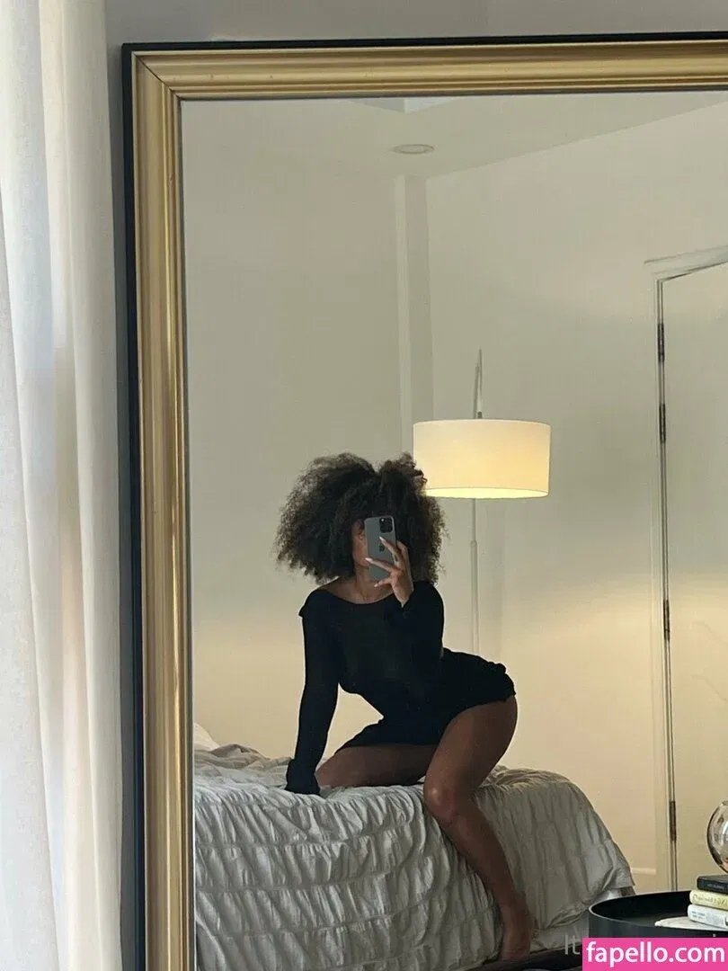 itsmenaomi Onlyfans Photo Gallery 