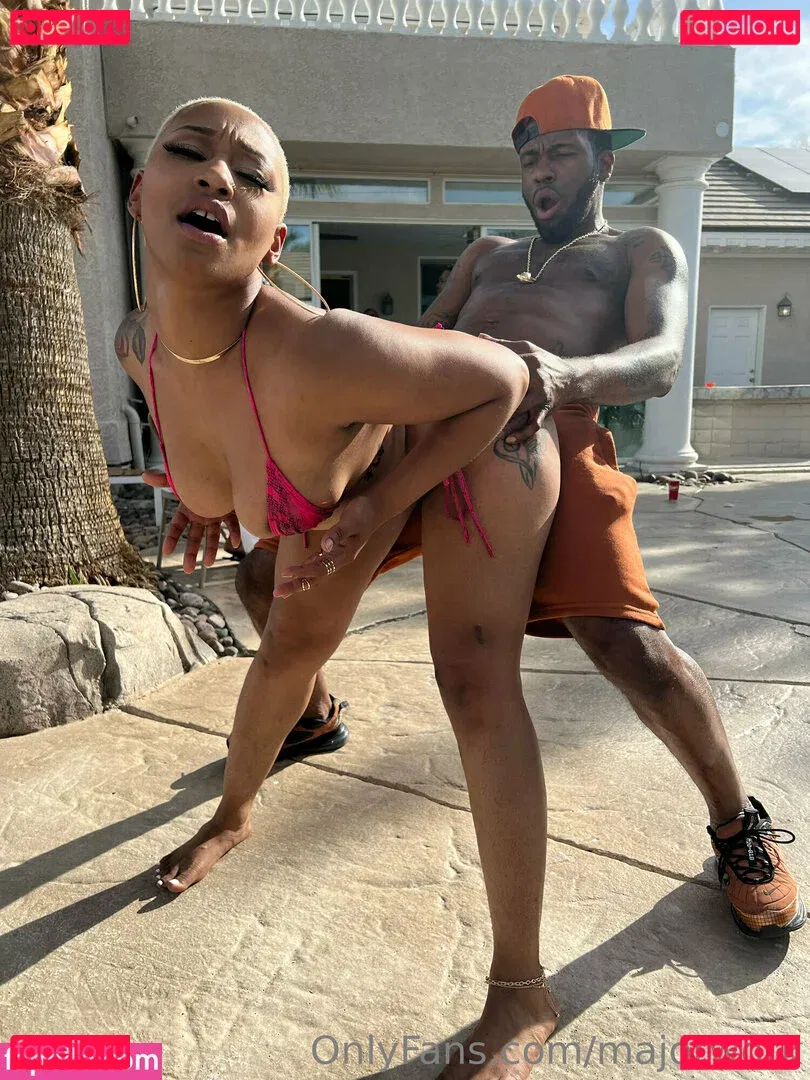 majorwork Onlyfans Photo Gallery 