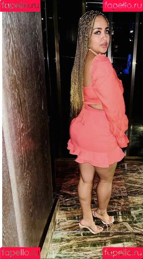 Stargirlsarah19x Onlyfans Photo Gallery 