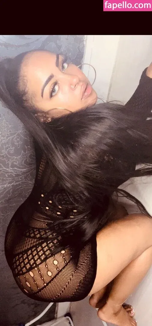 Stargirlsarah19x Onlyfans Photo Gallery 