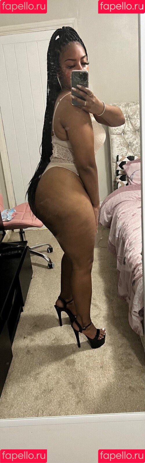 Stargirlsarah19x Onlyfans Photo Gallery 