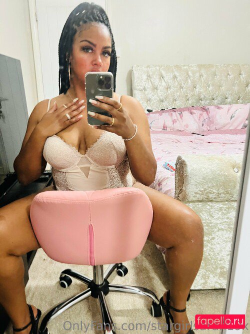 Stargirlsarah19x Nude Onlyfans Photo 8