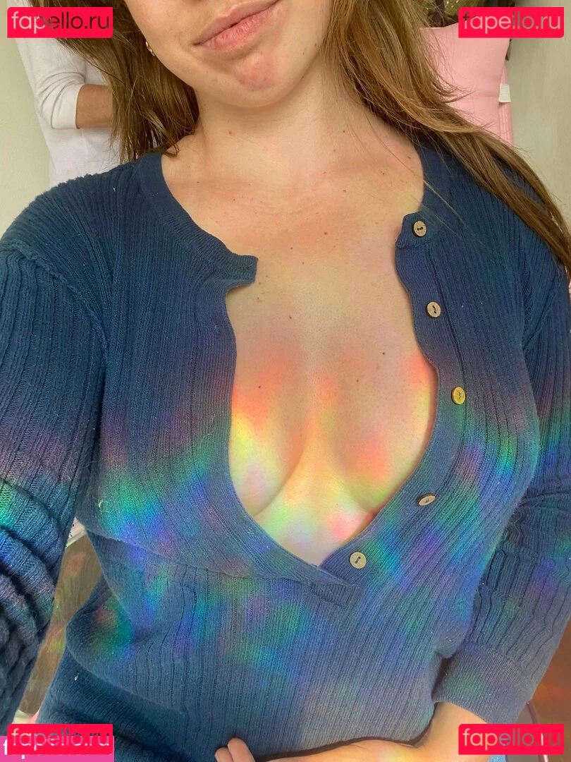 CosmicKitti Onlyfans Photo Gallery 