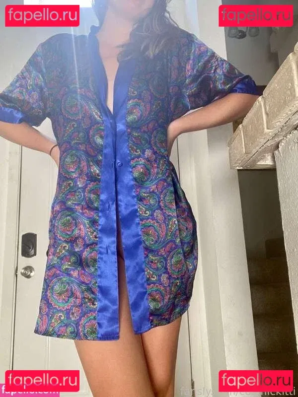 CosmicKitti Onlyfans Photo Gallery 