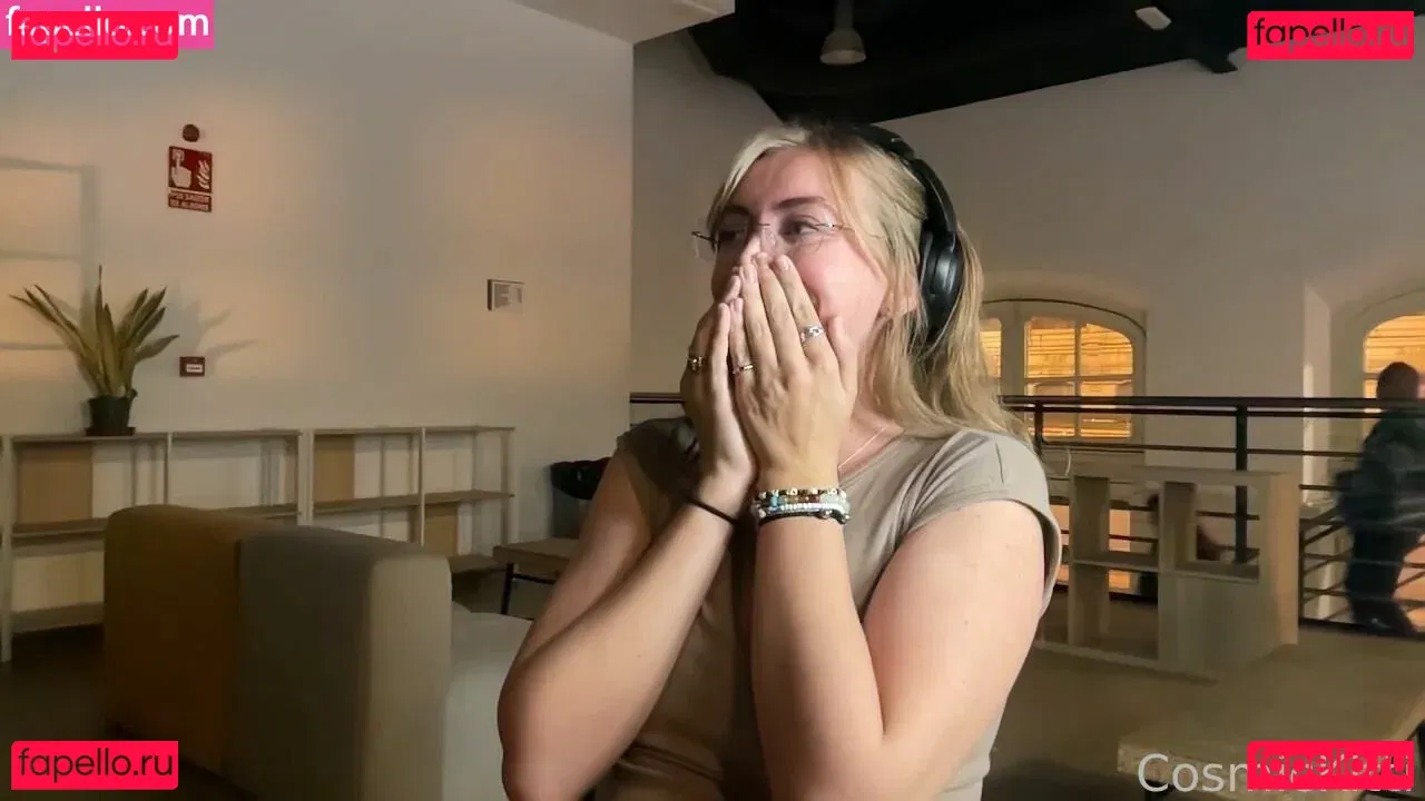 CosmicKitti Onlyfans Photo Gallery 