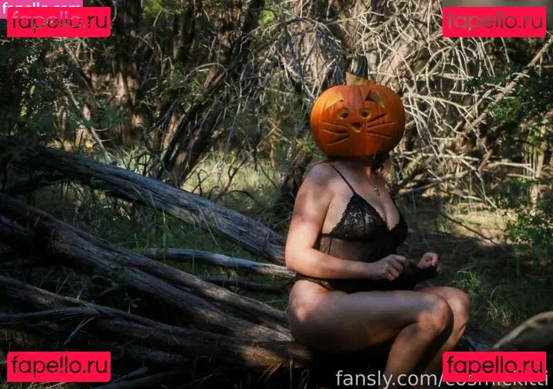 CosmicKitti Onlyfans Photo Gallery 