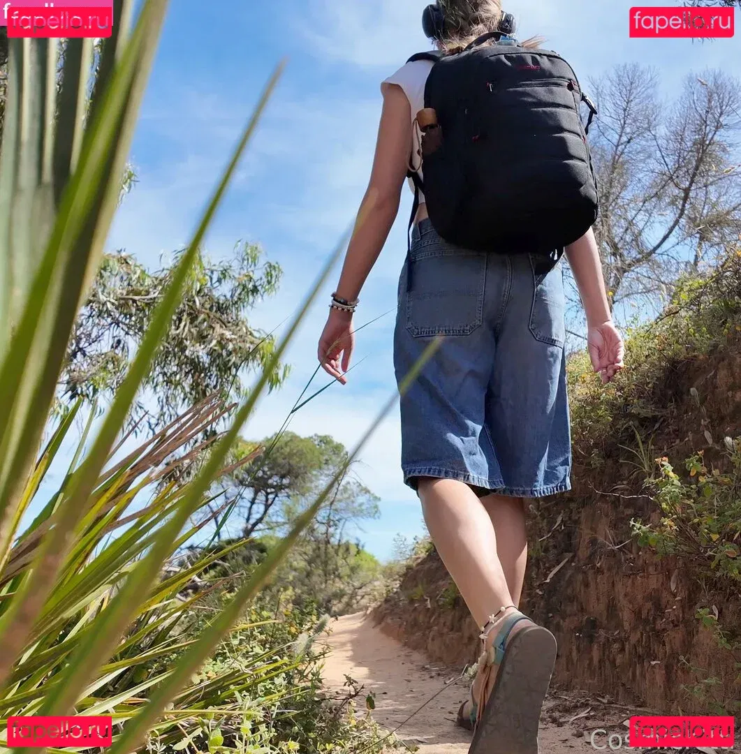 CosmicKitti Onlyfans Photo Gallery 