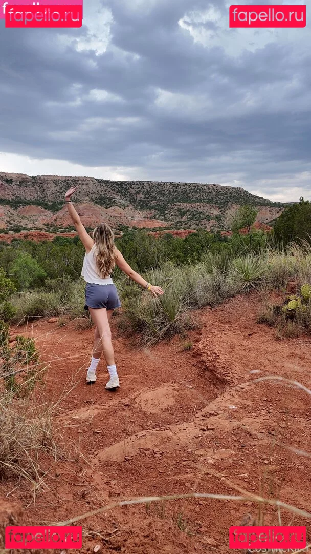 CosmicKitti Onlyfans Photo Gallery 