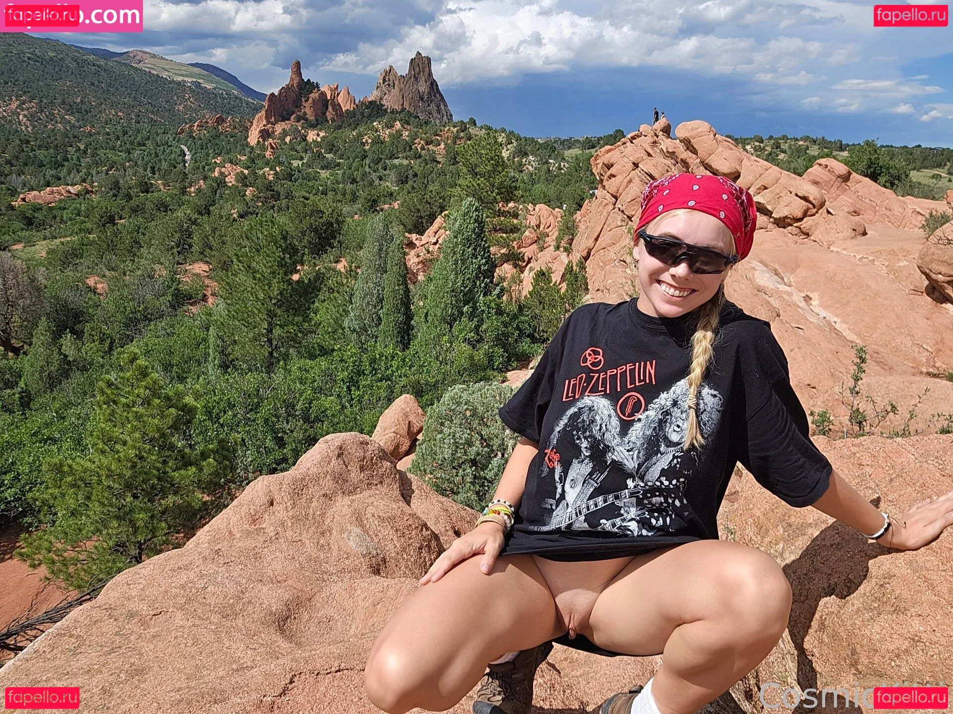 CosmicKitti Onlyfans Photo Gallery 