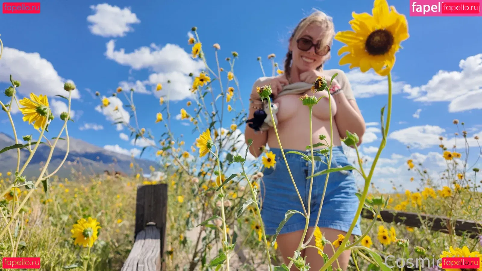 CosmicKitti Onlyfans Photo Gallery 