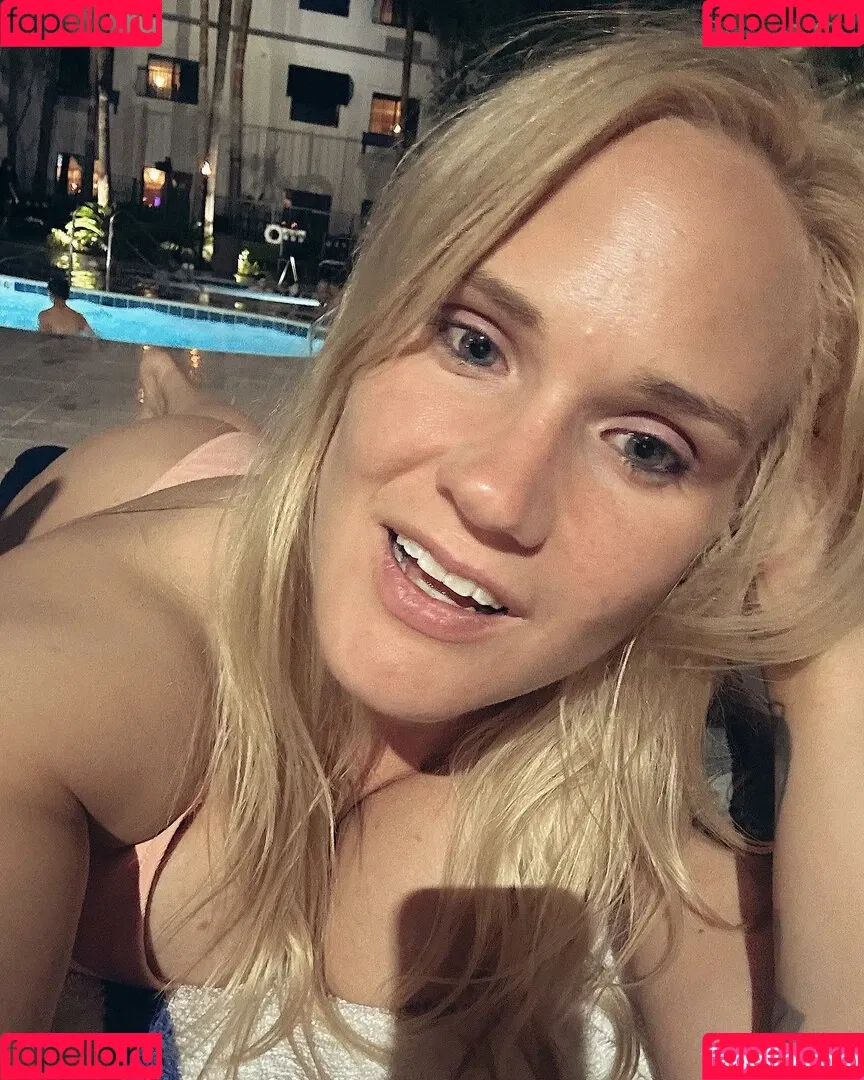 Shazza McKenzie Onlyfans Photo Gallery 