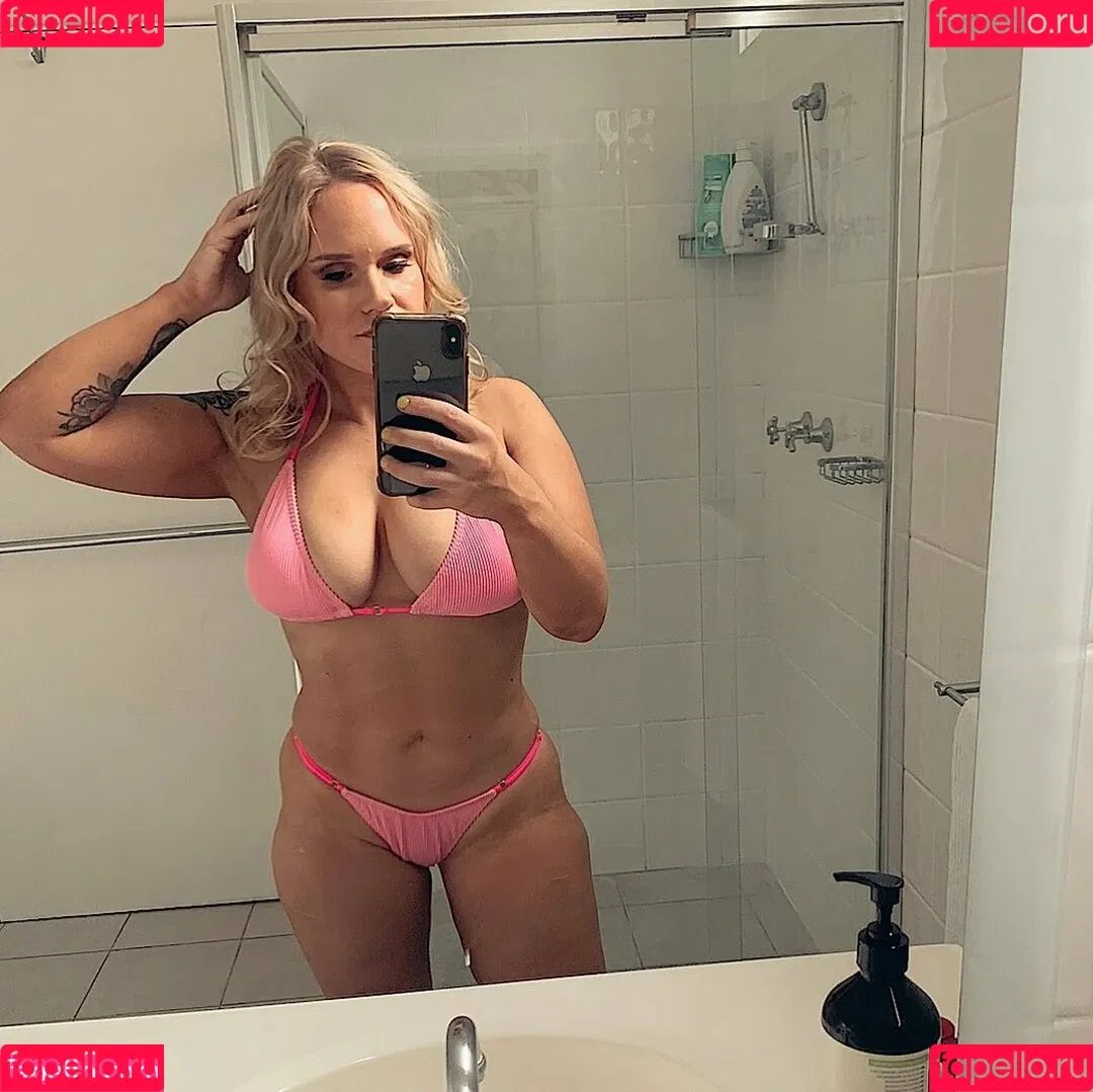 Shazza McKenzie Onlyfans Photo Gallery 