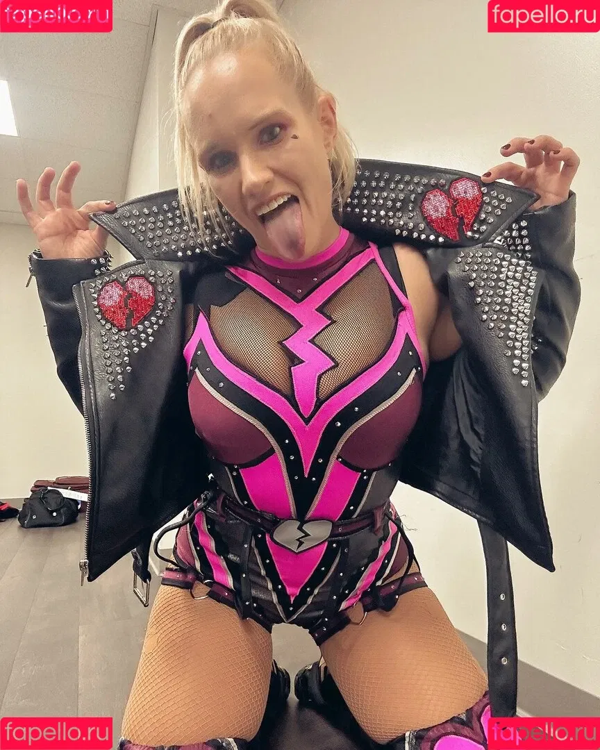 Shazza McKenzie Onlyfans Photo Gallery 