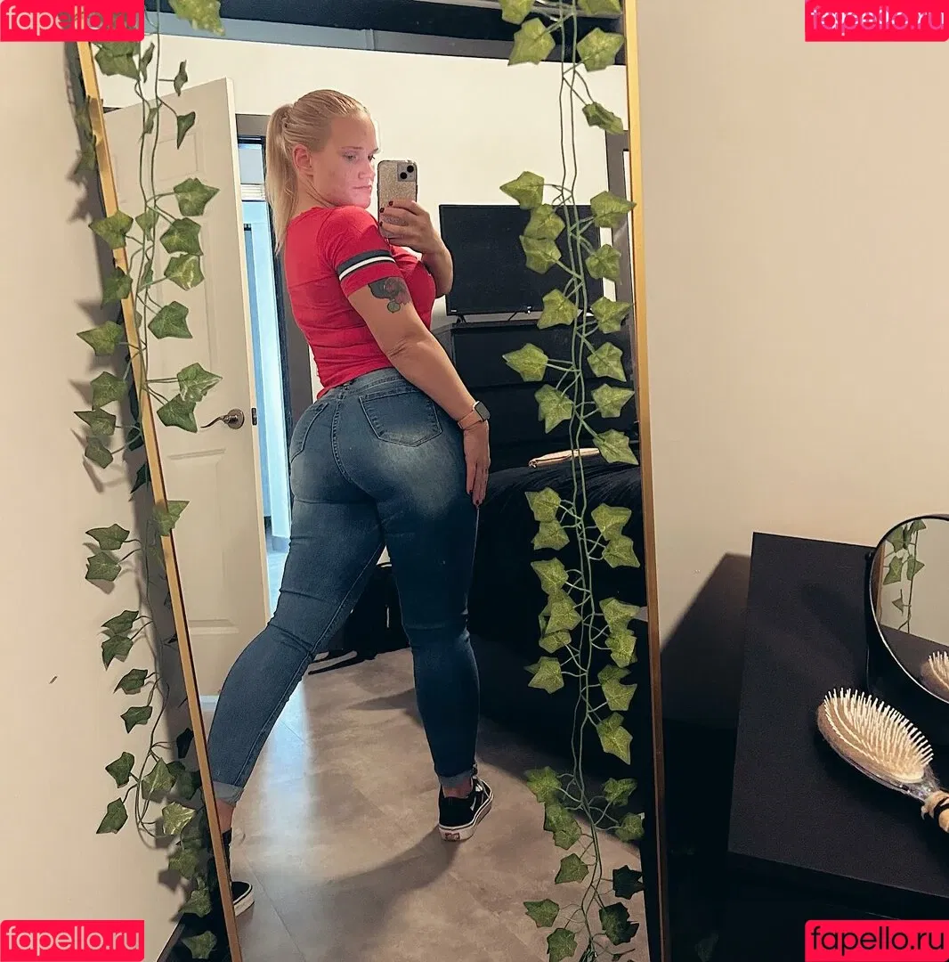 Shazza McKenzie Onlyfans Photo Gallery 