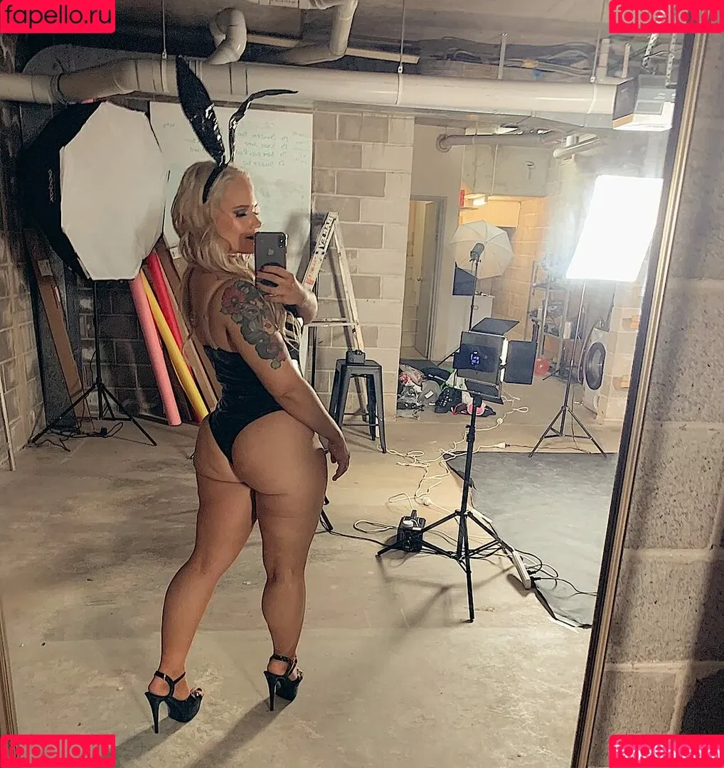 Shazza McKenzie Onlyfans Photo Gallery 