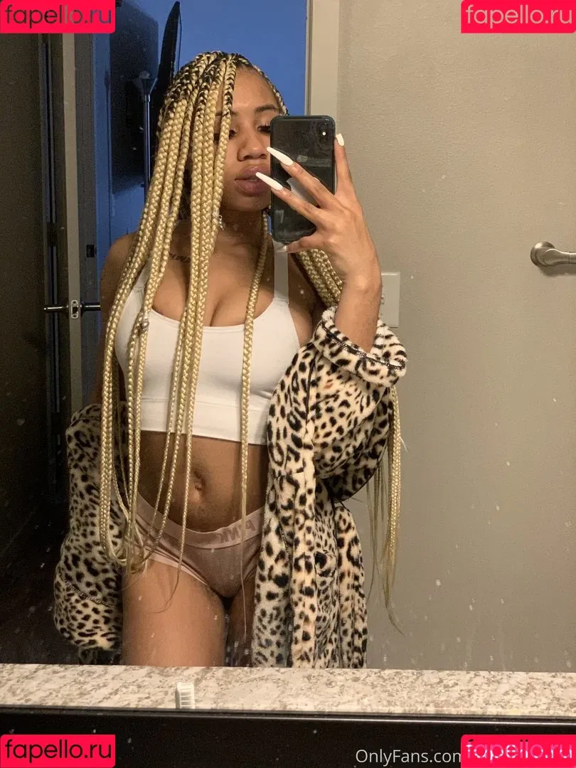 Khloea Marie Onlyfans Photo Gallery 
