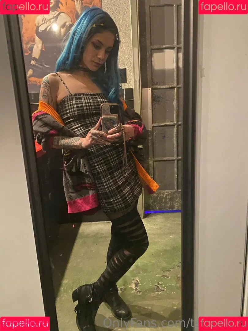 tsukivans Onlyfans Photo Gallery 