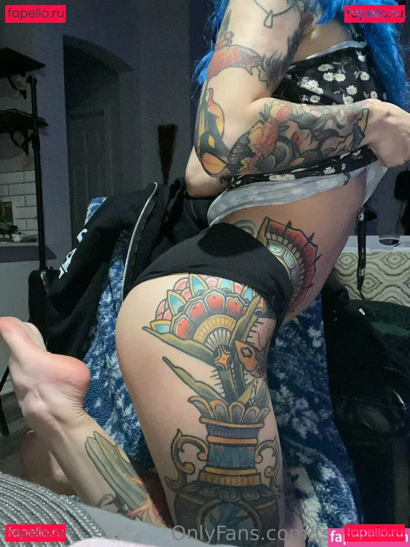 tsukivans Onlyfans Photo Gallery 