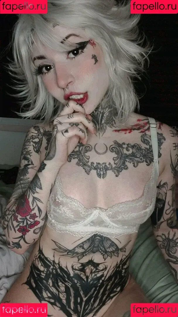 Aline Fox Onlyfans Photo Gallery 