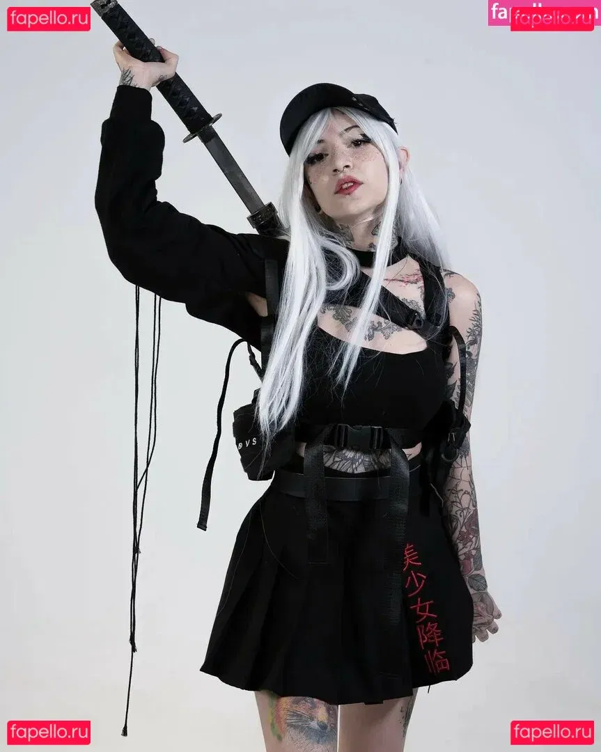 Aline Fox Onlyfans Photo Gallery 