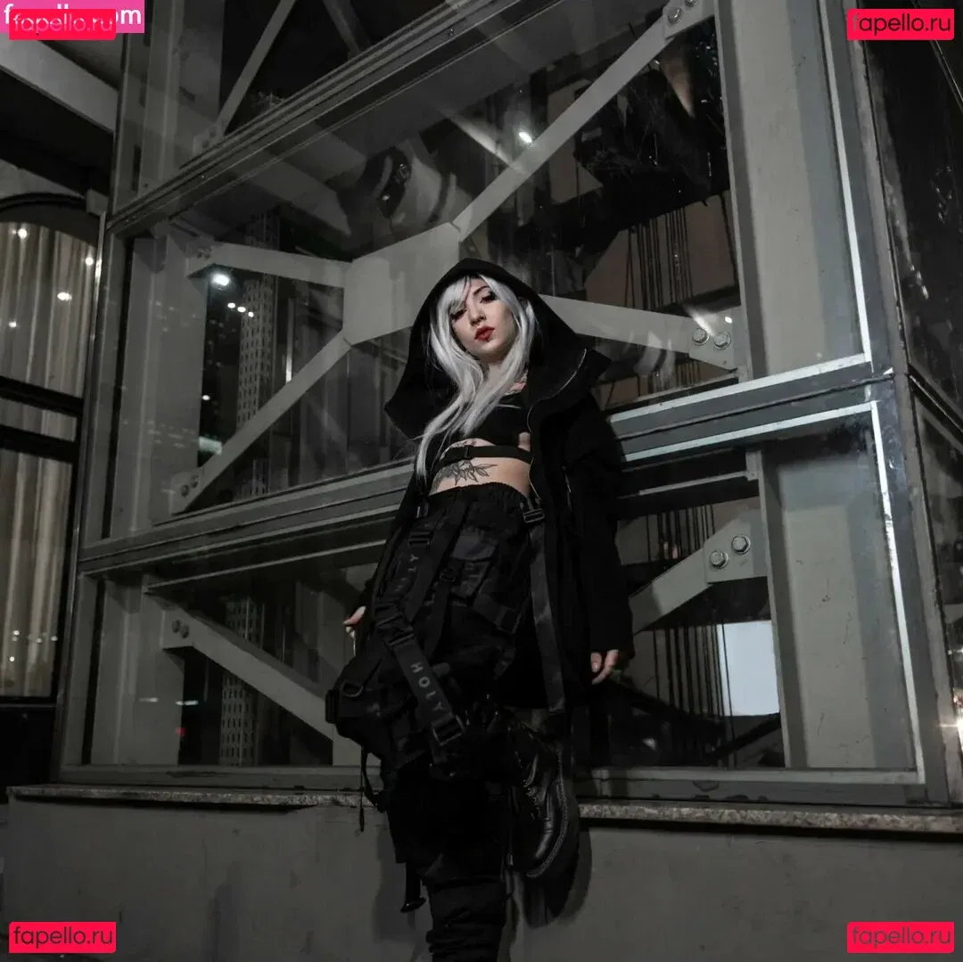 Aline Fox Onlyfans Photo Gallery 