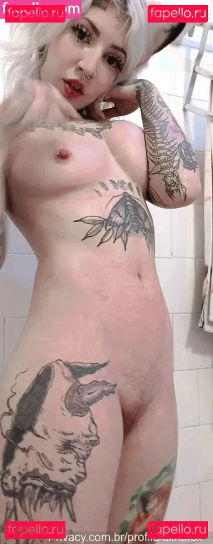 Aline Fox Onlyfans Photo Gallery 