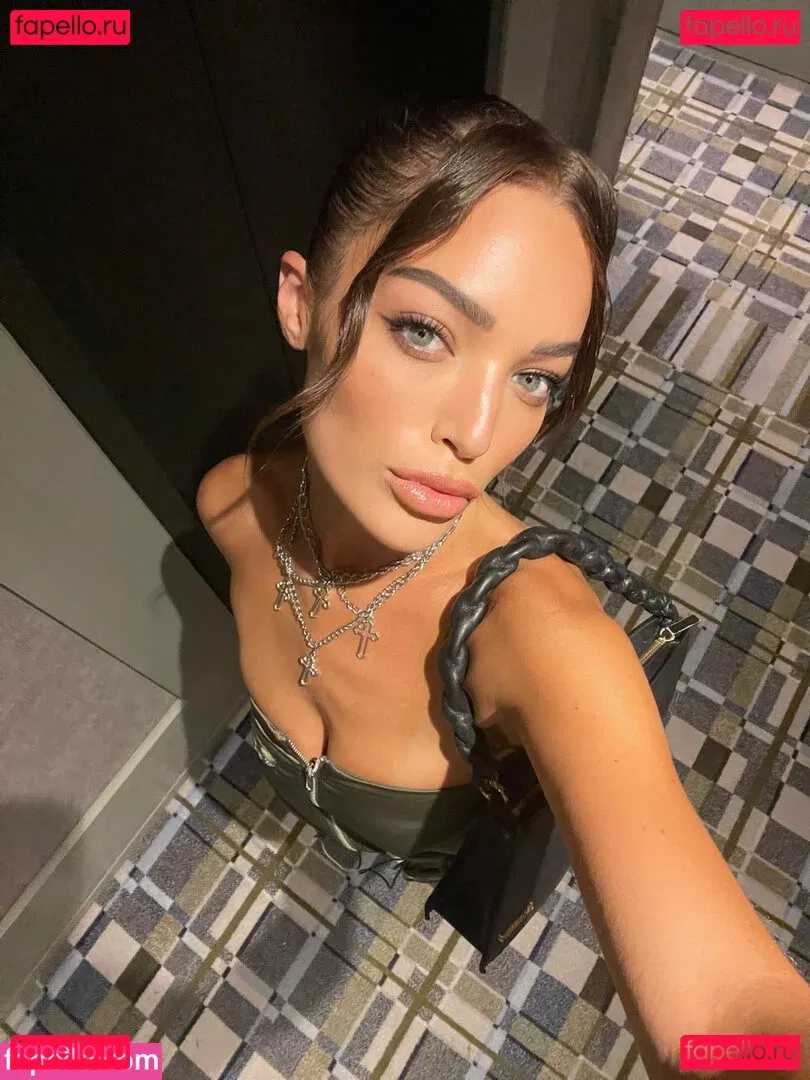 niikkirose Onlyfans Photo Gallery 