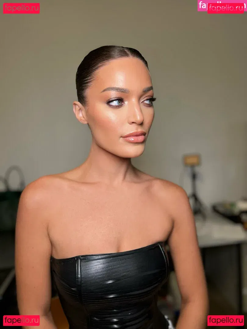 niikkirose Onlyfans Photo Gallery 