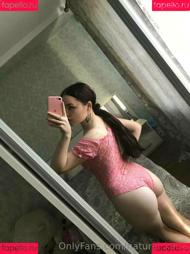 natural_katie Onlyfans Photo Gallery 