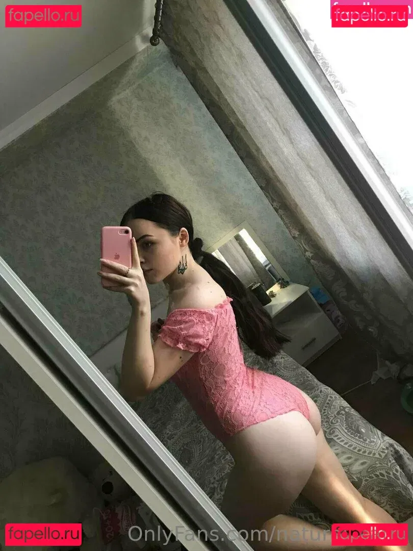 natural_katie Onlyfans Photo Gallery 
