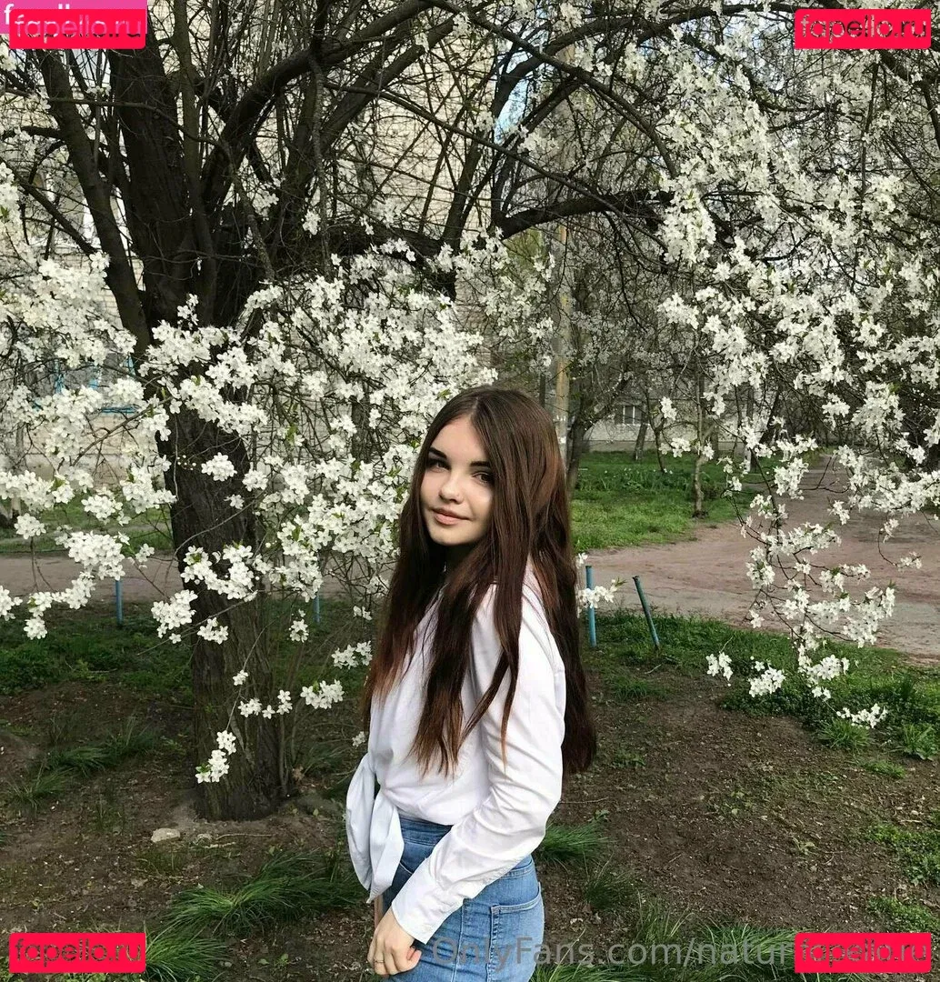 natural_katie Onlyfans Photo Gallery 