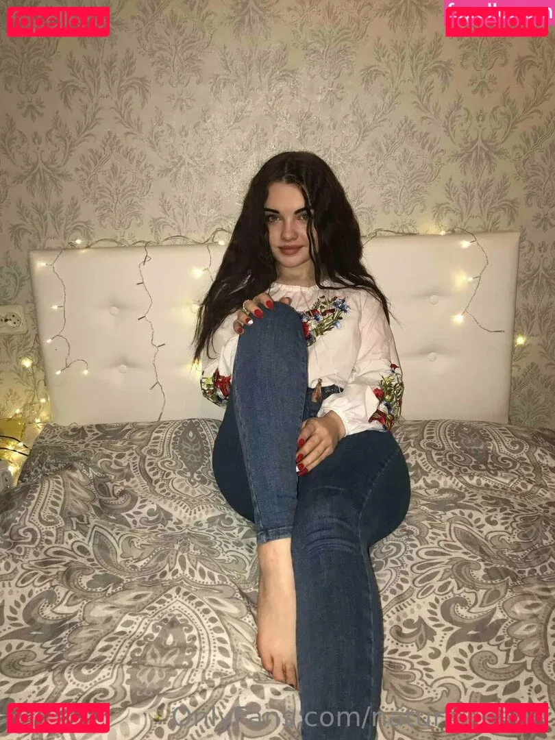 natural_katie Onlyfans Photo Gallery 