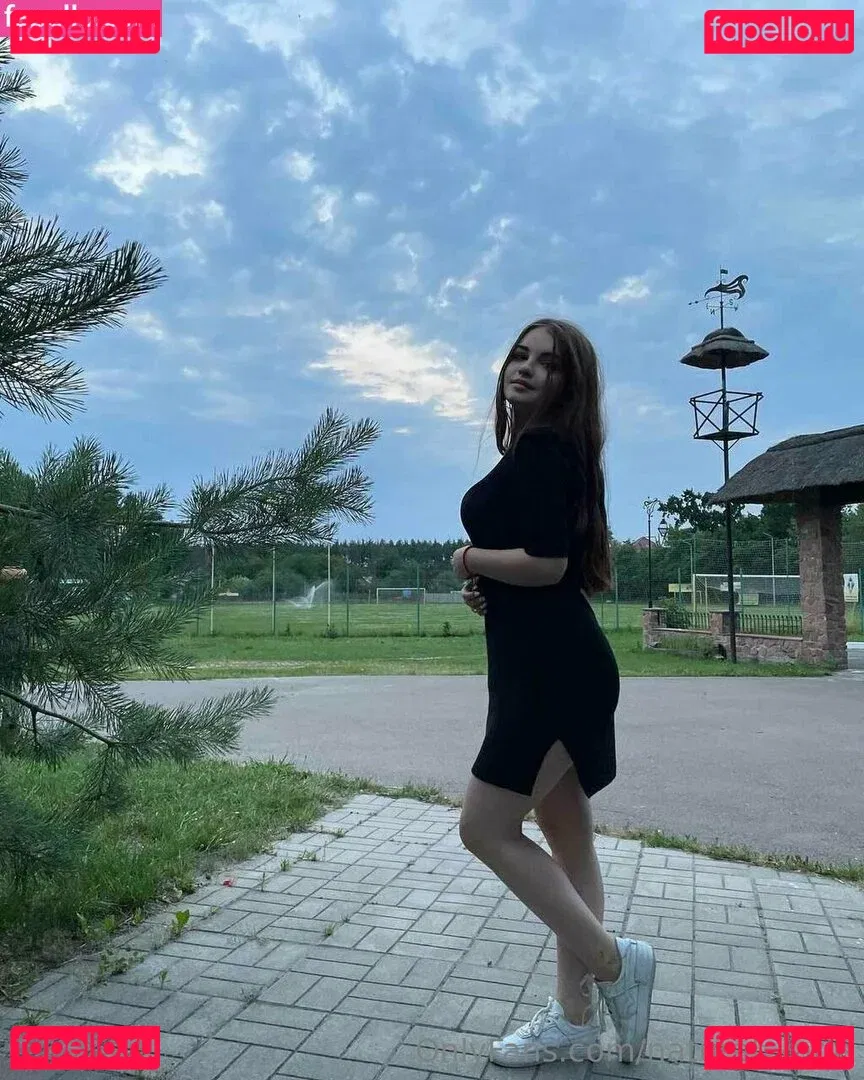 natural_katie Onlyfans Photo Gallery 