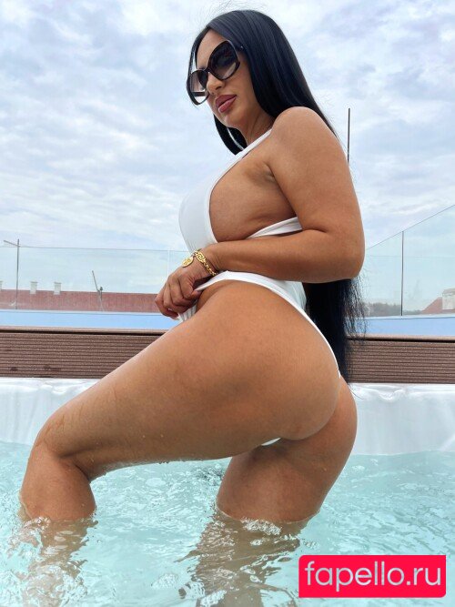 Sabina Santl Onlyfans Photo Gallery 