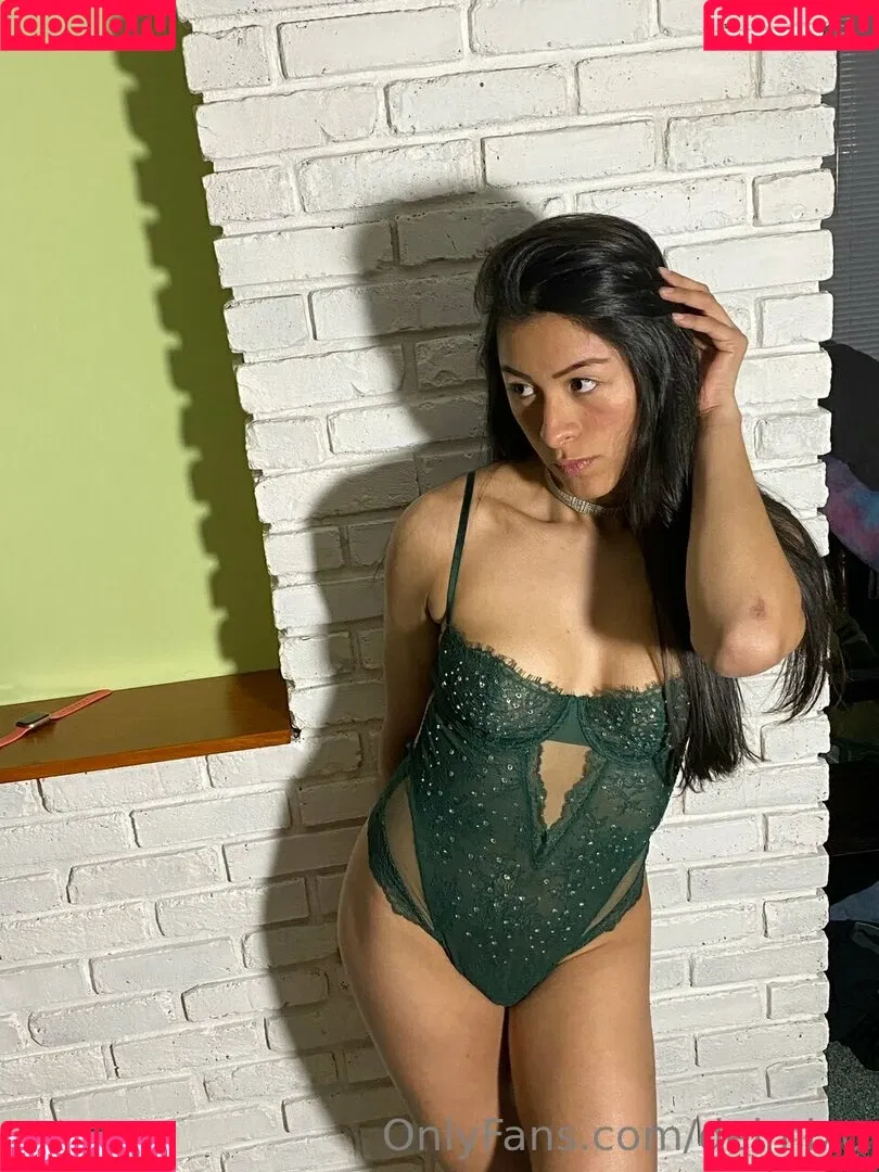 Delmi Exo Onlyfans Photo Gallery 