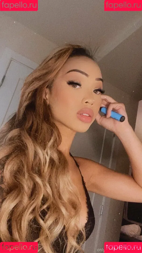 xs98x Onlyfans Photo Gallery 