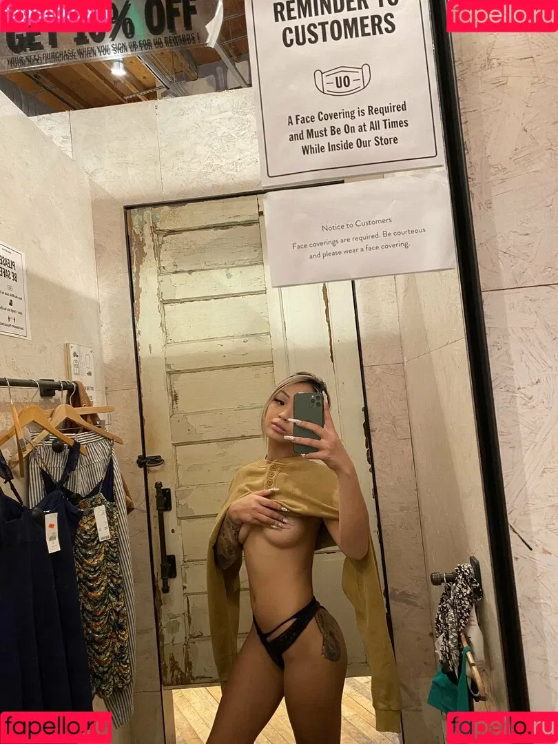 xs98x Onlyfans Photo Gallery 