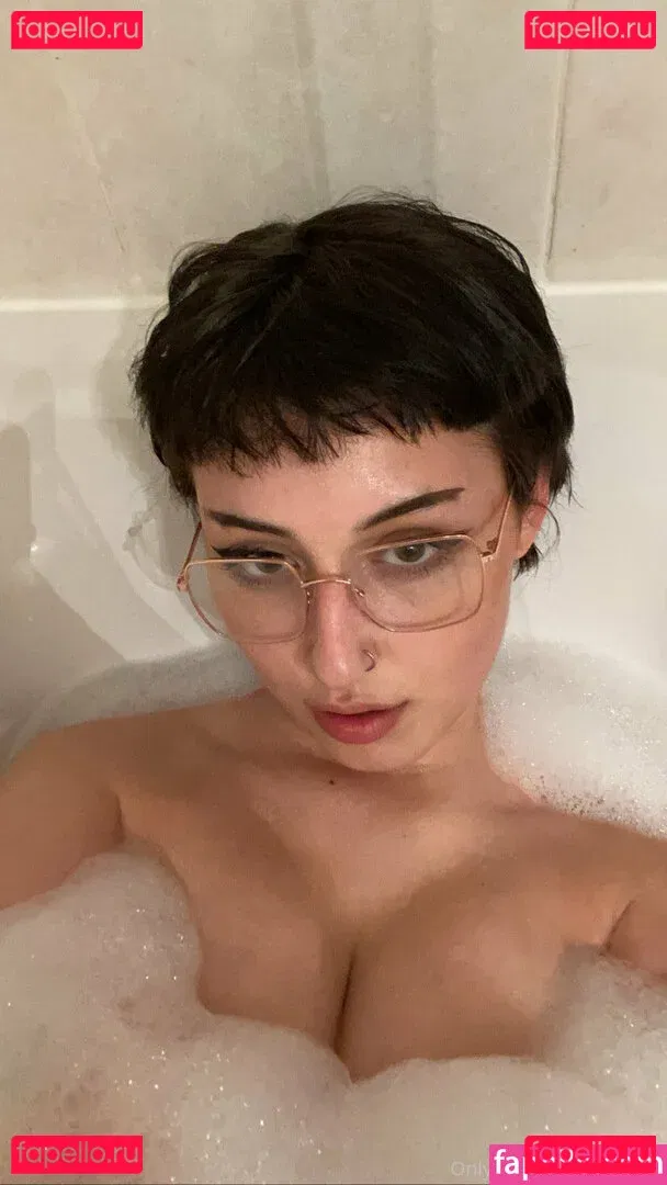 Trinadest Elisa Onlyfans Photo Gallery 