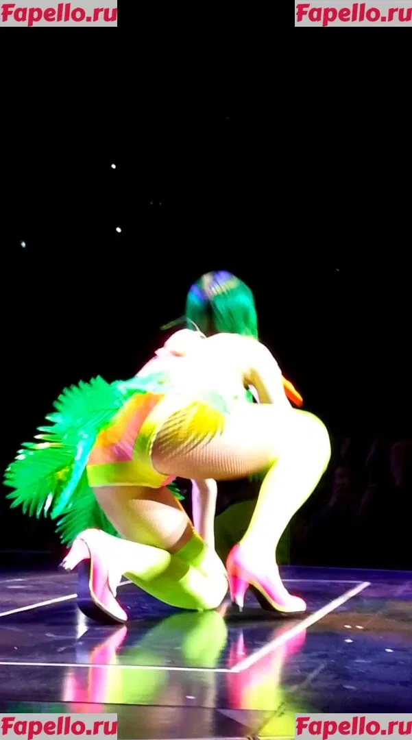 Katy Perry Onlyfans Photo Gallery 