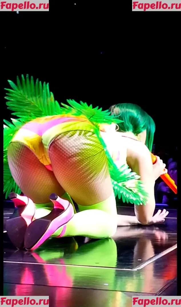 Katy Perry Onlyfans Photo Gallery 