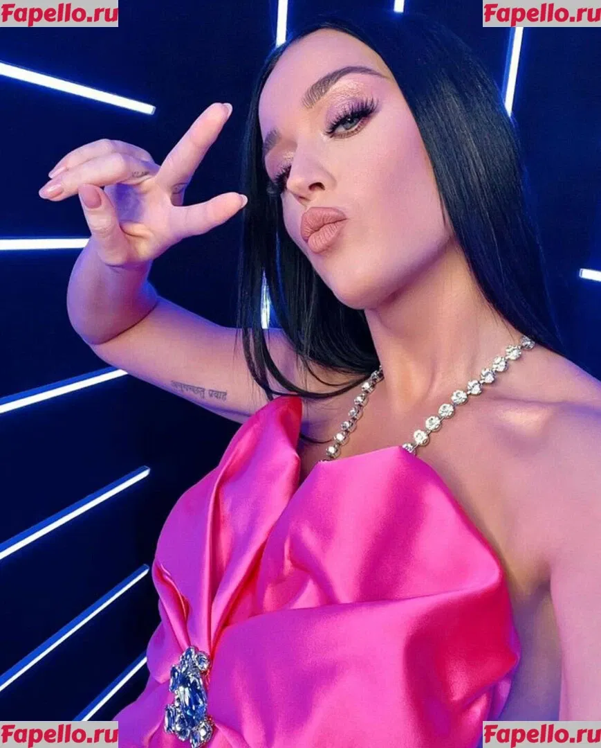 Katy Perry Onlyfans Photo Gallery 