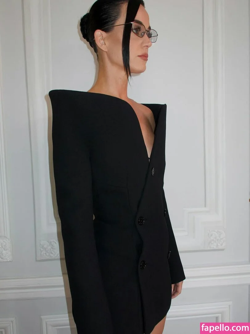 Katy Perry Onlyfans Photo Gallery 