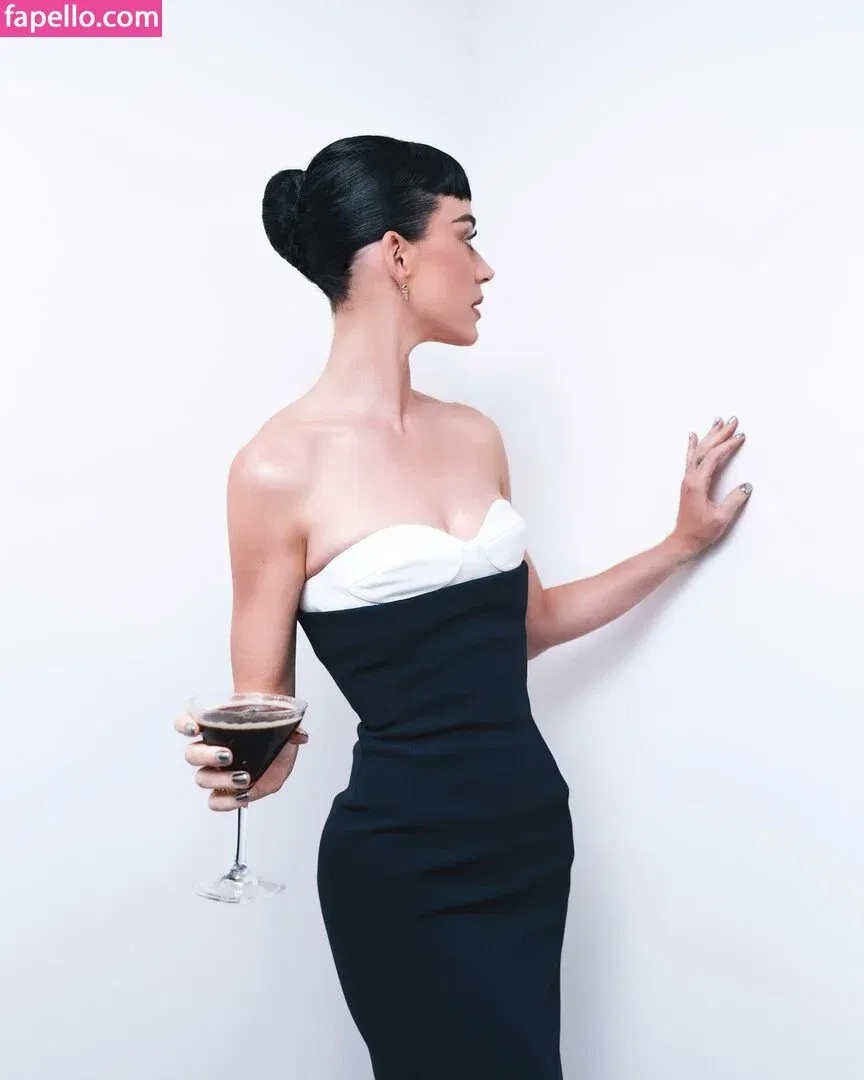 Katy Perry Onlyfans Photo Gallery 