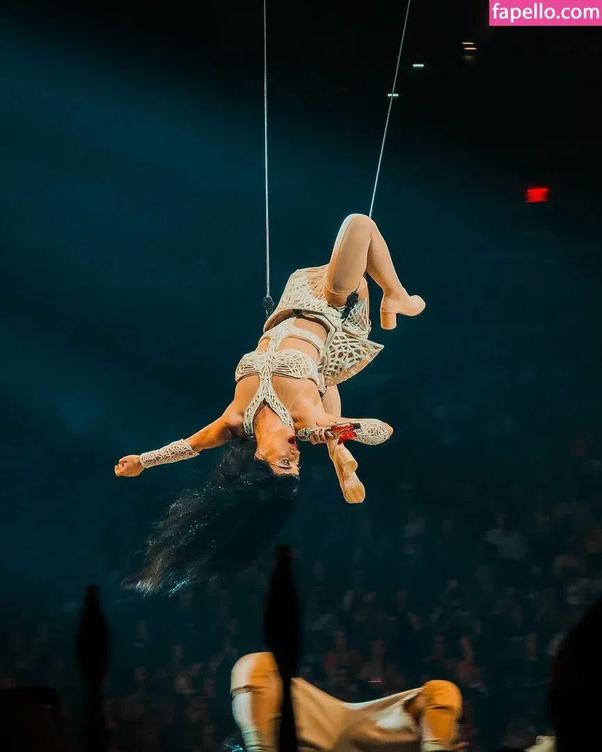 Katy Perry Onlyfans Photo Gallery 