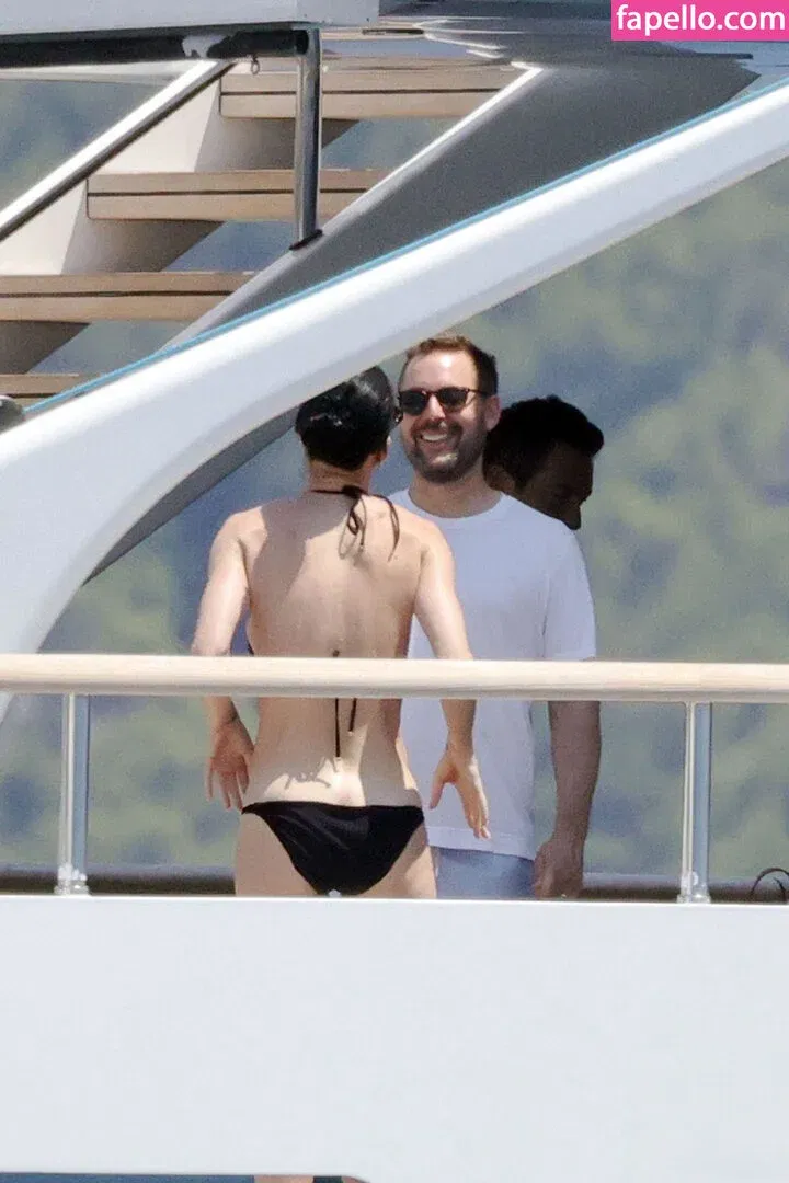 Katy Perry Onlyfans Photo Gallery 